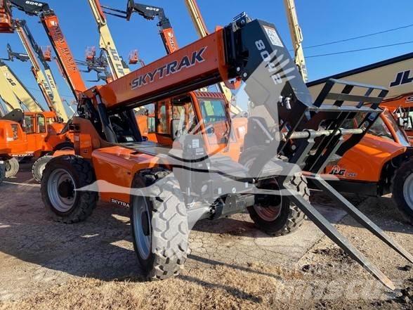 SkyTrak 8042 Teleskopski viljuškari
