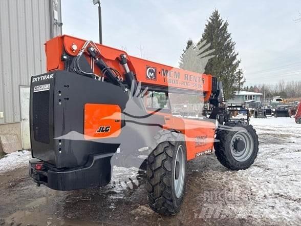 SkyTrak 8042 Teleskopski viljuškari