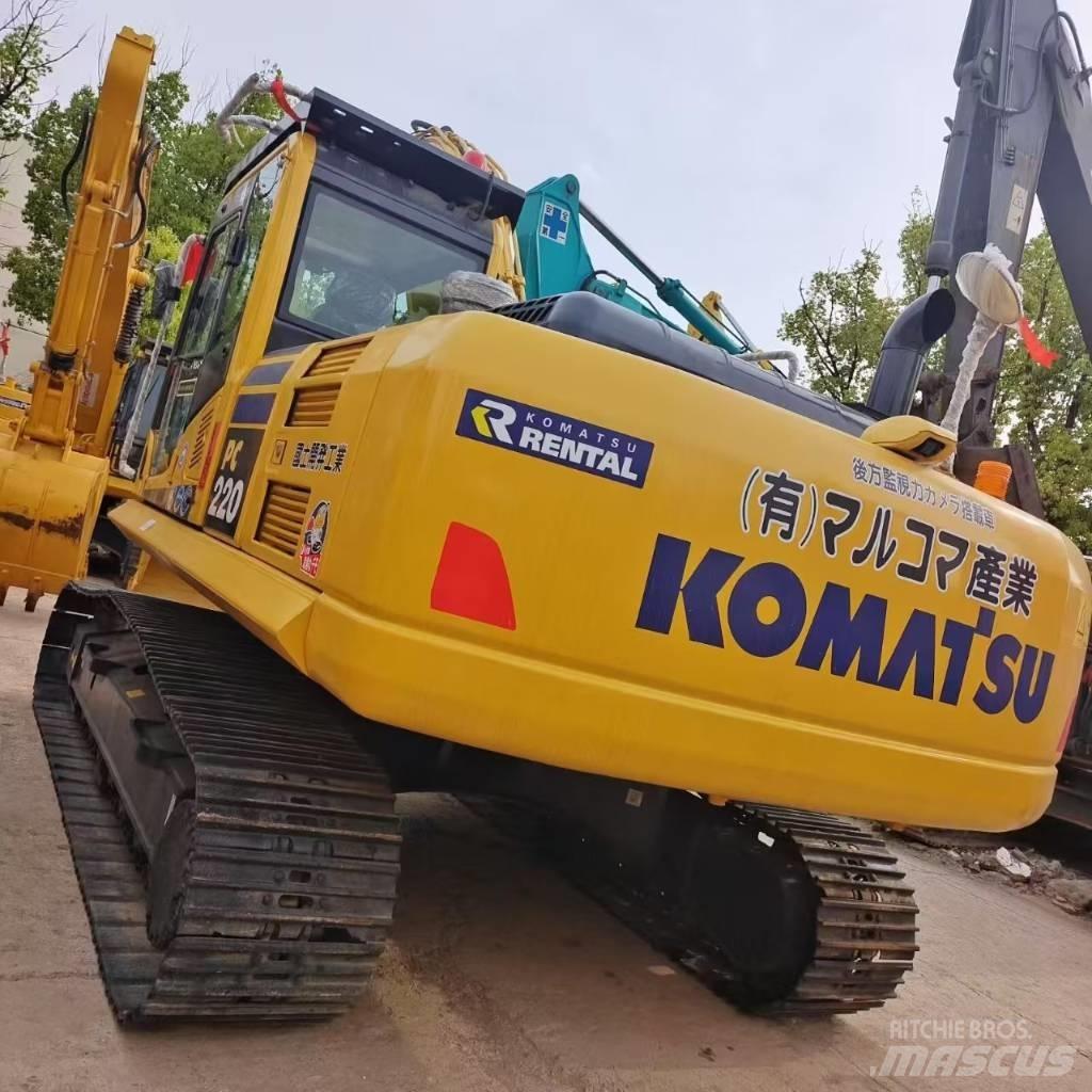 Komatsu PC 220 Bageri guseničari