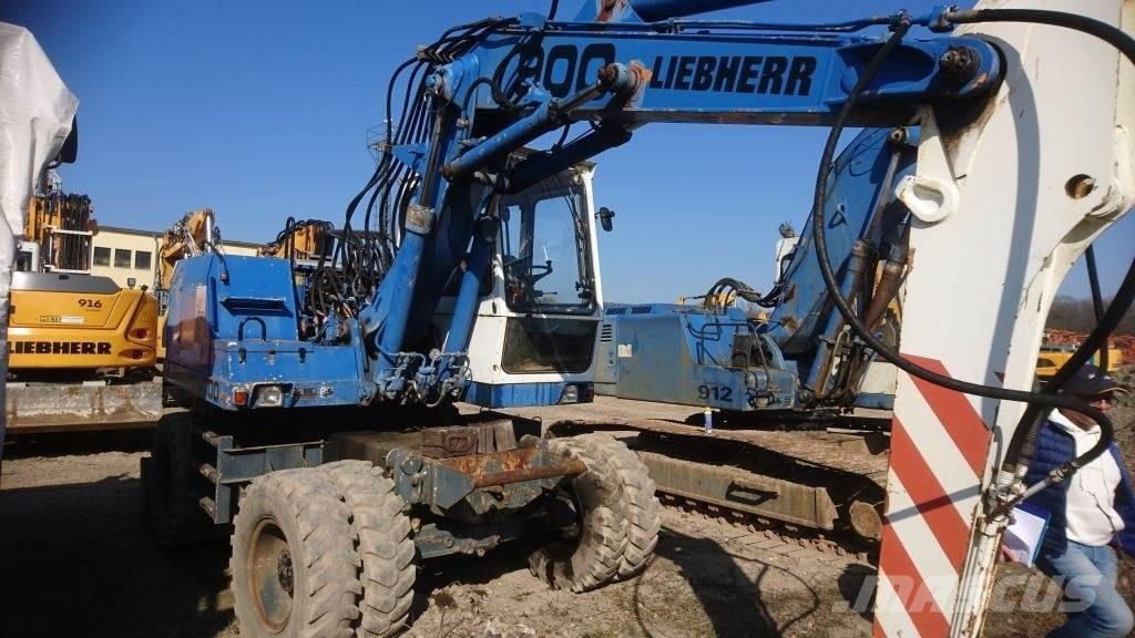 Liebherr A900 Bageri točkaši
