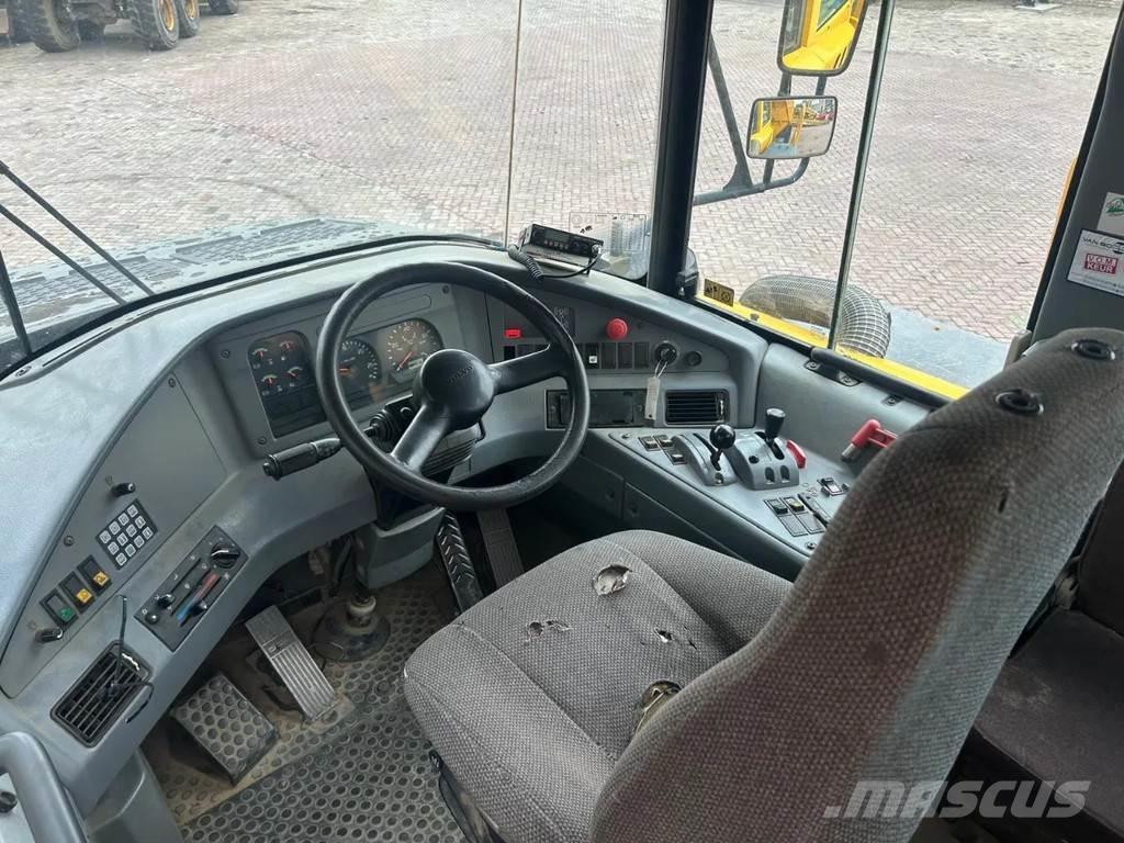 Volvo A25D Zglobni damperi