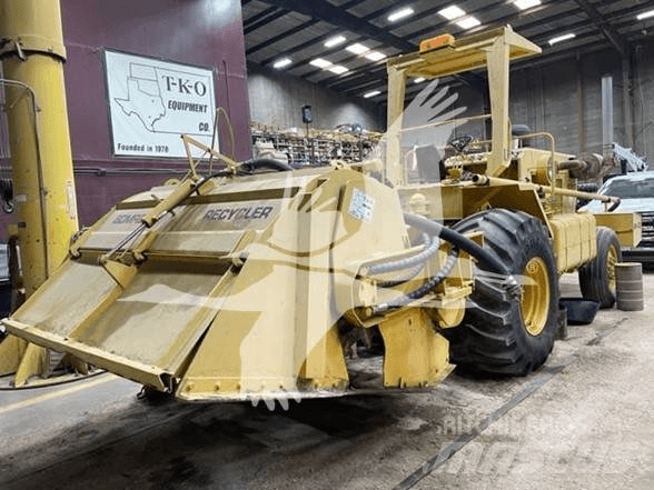 CAT D5K2 LGP Buldožeri guseničari