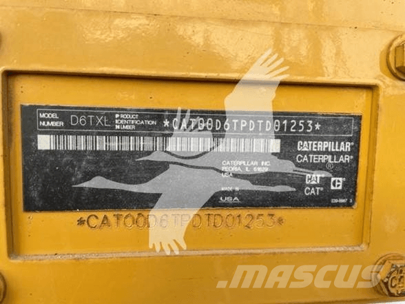 CAT D6T XL Buldožeri guseničari