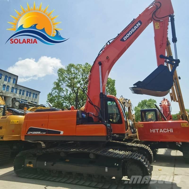 Doosan DX 225 LC Bageri guseničari