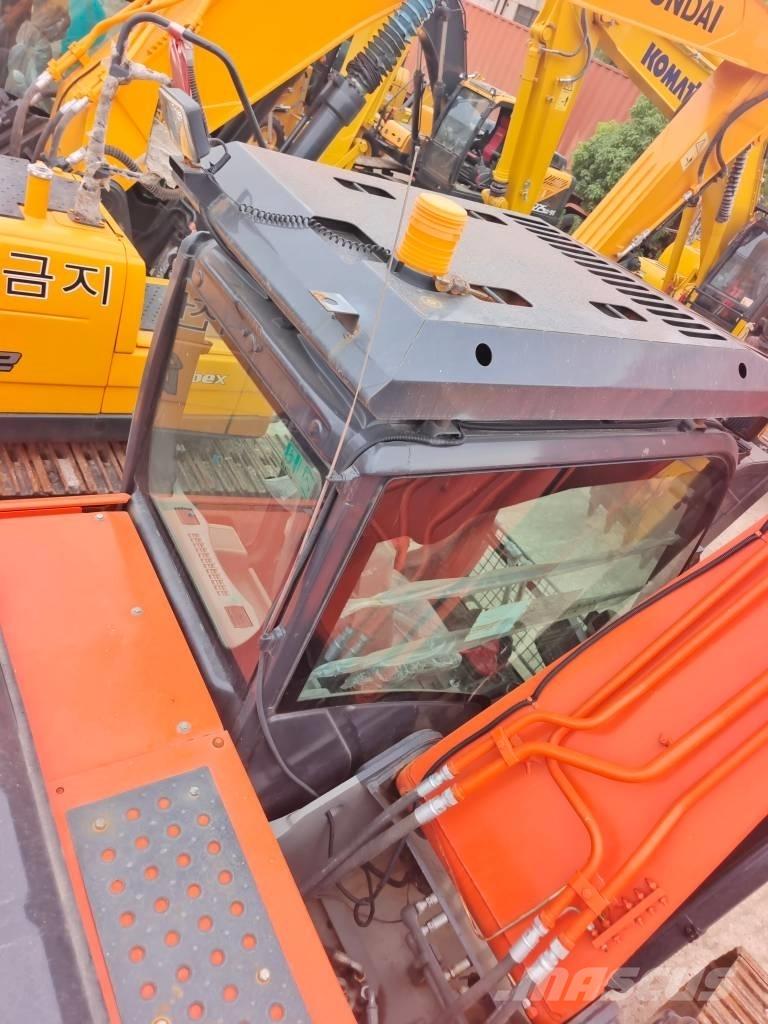 Hitachi ZAXIS 200 3G Bageri guseničari