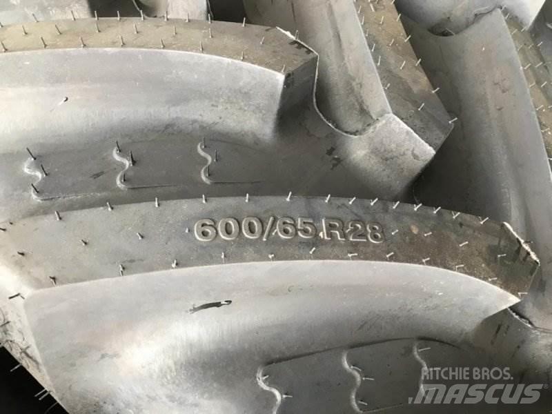 BKT 600/65R28 Gume, točkovi i felne