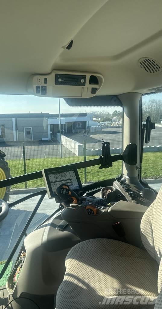 John Deere 6250R Traktori