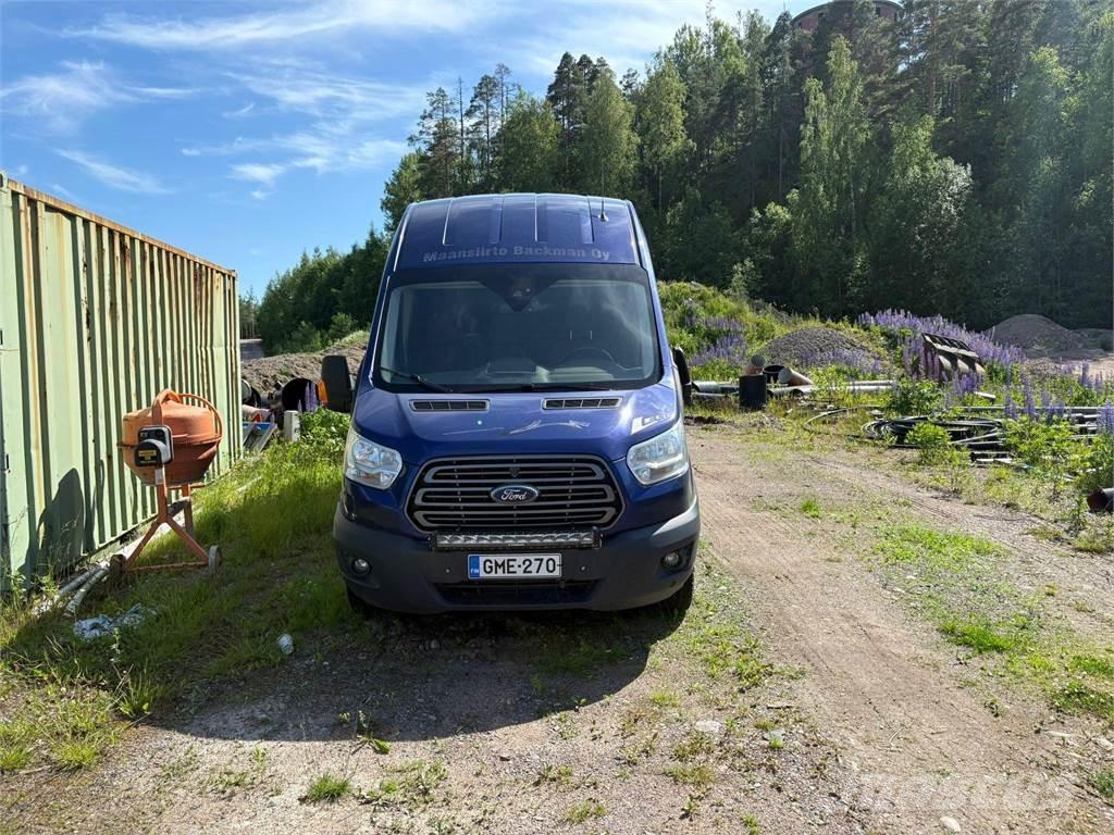 Ford Transit Kamperi i kamp prikolice