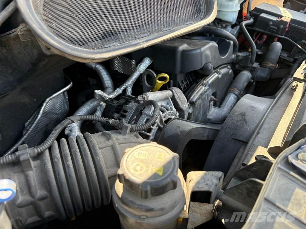 Ford Transit Kamperi i kamp prikolice