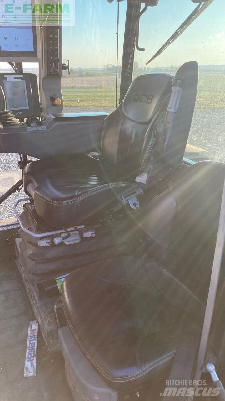 JCB Fastrac 4220 Traktori