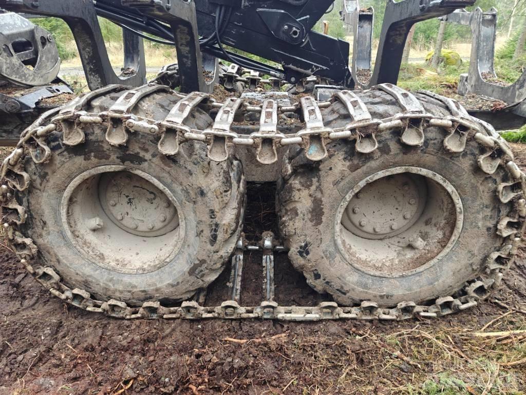 Komatsu 845 Forvarderi