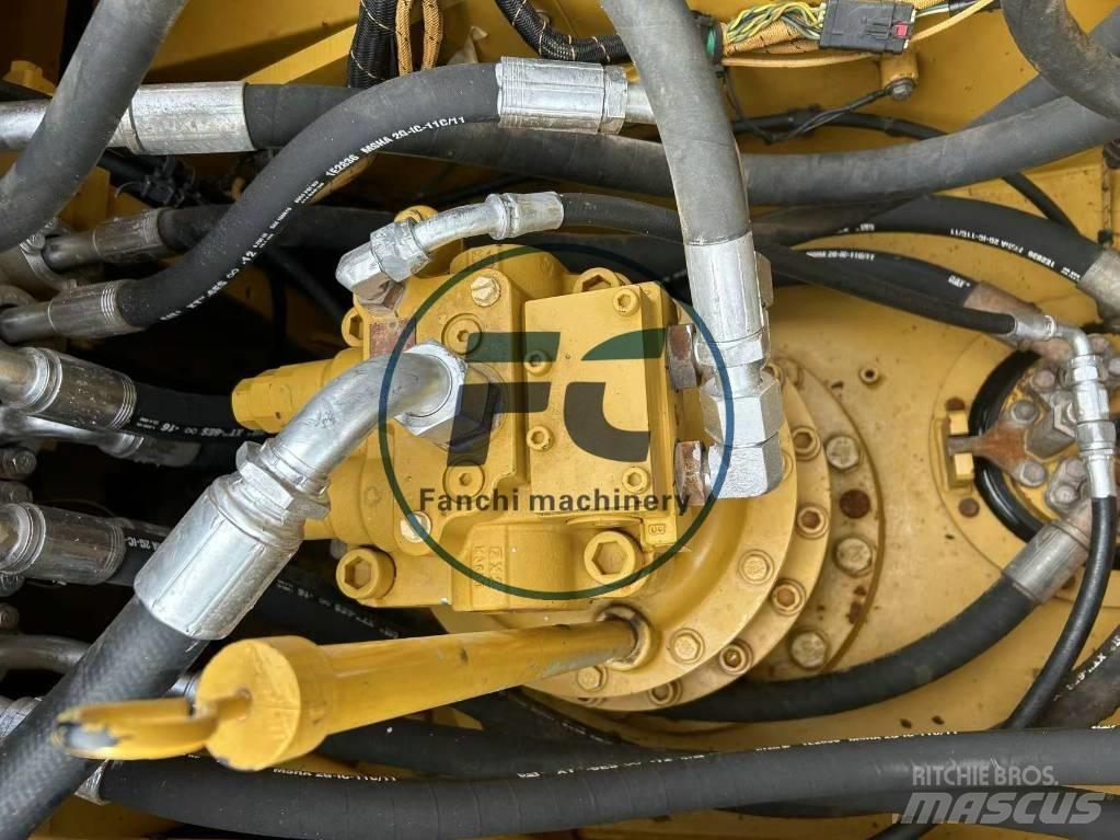 CAT 320 GC Bageri guseničari