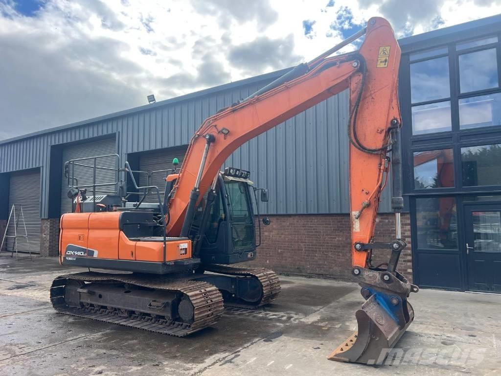 Doosan DX 140 LC Bageri guseničari