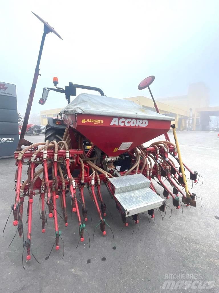 Accord DL 45 Sejačice