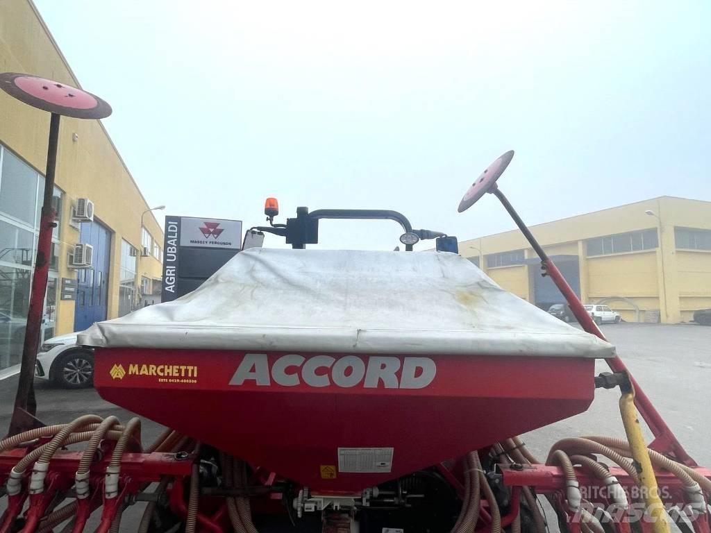 Accord DL 45 Sejačice
