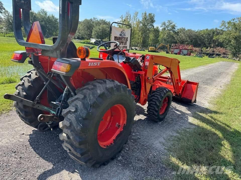 Kubota L 2501 HST Traktori
