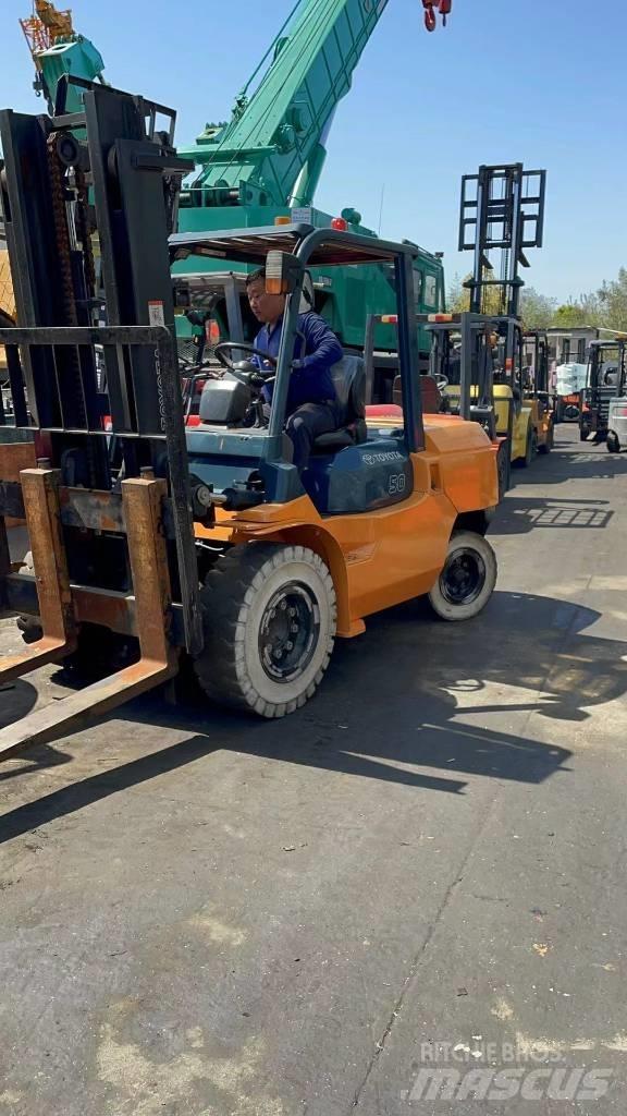 Toyota 5 ton Dizelski viljuškari