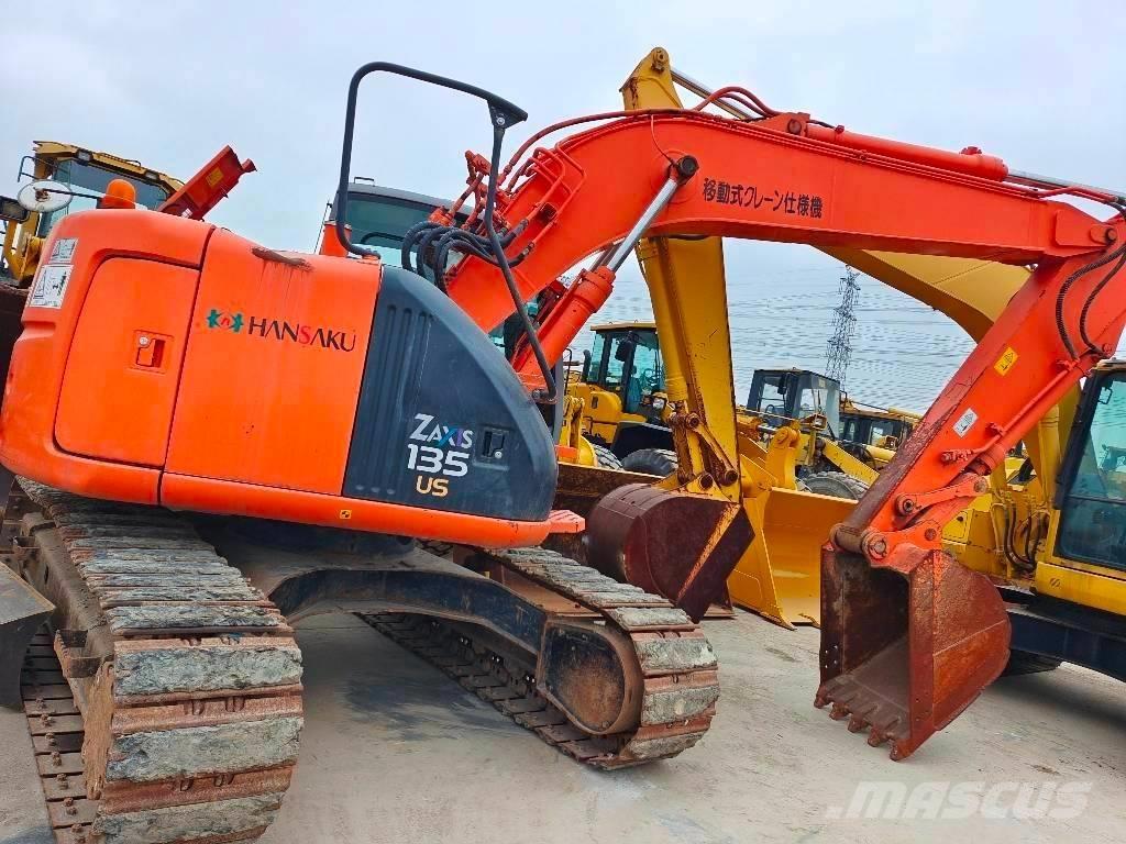 Hitachi ZX 135 US Bageri guseničari