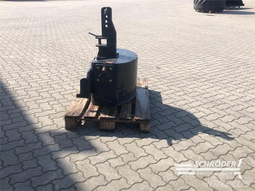  900KG GUSSGEWICHT Ostala dodatna oprema za traktore