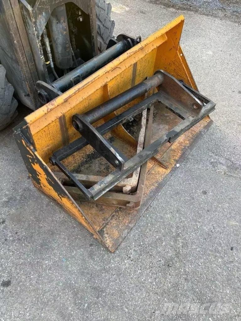 Manitou MSI 30 Vanterenski viljuškar