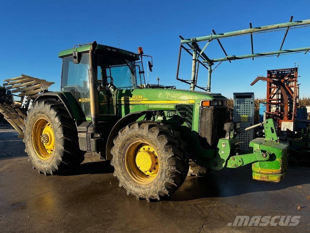 John Deere 8410 Traktori