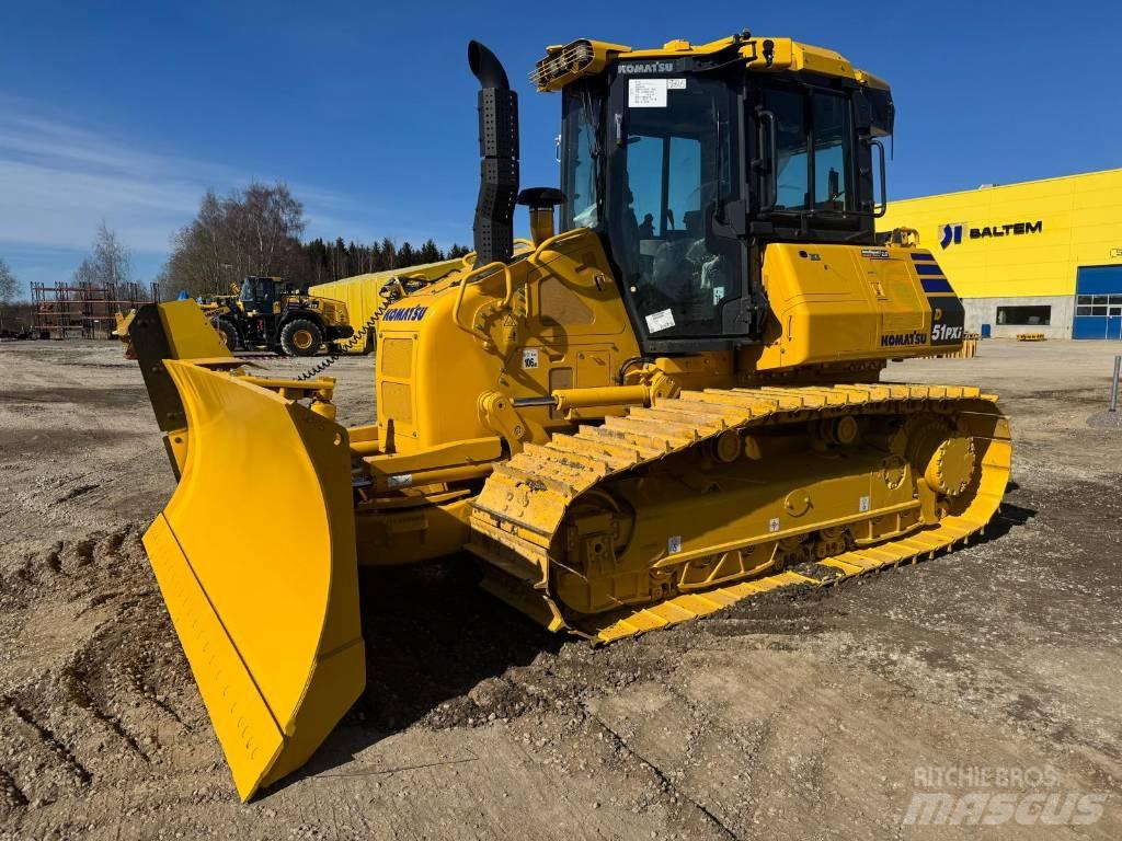 Komatsu D51PXI-24E0 Buldožeri guseničari
