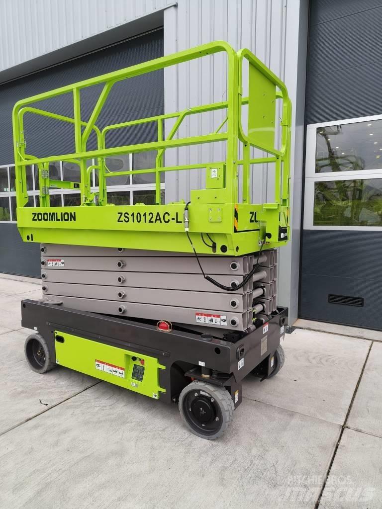 Zoomlion 1012AC-LI Makazaste platforme