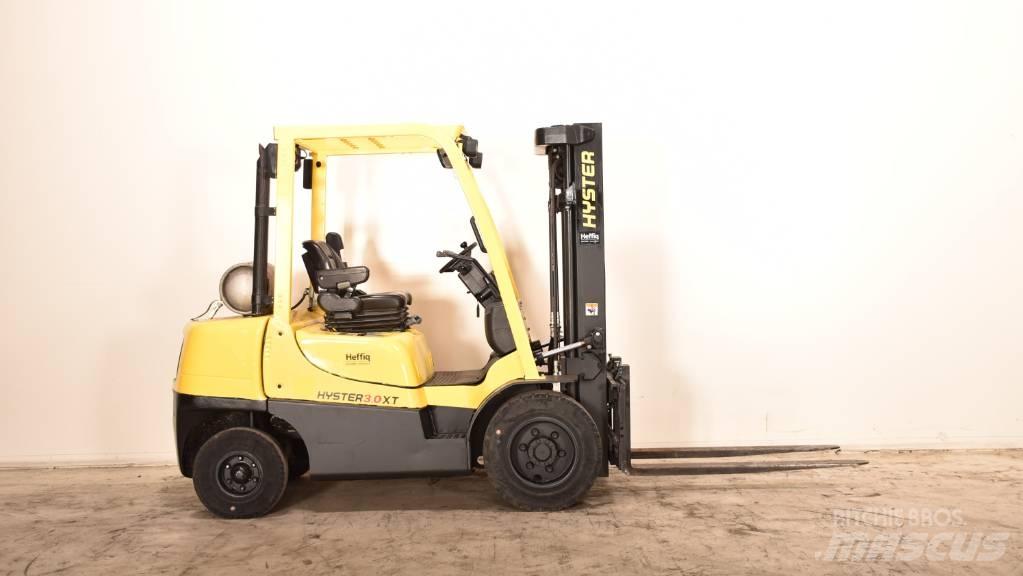 Hyster H3.0XT Plinski viljuškari