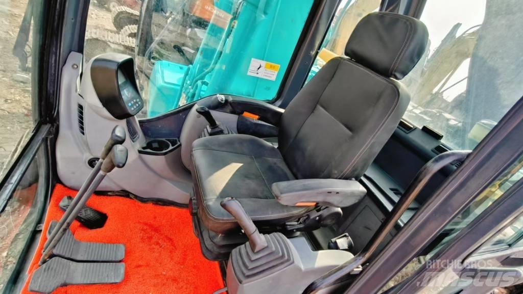 Kobelco SK 130 Bageri guseničari