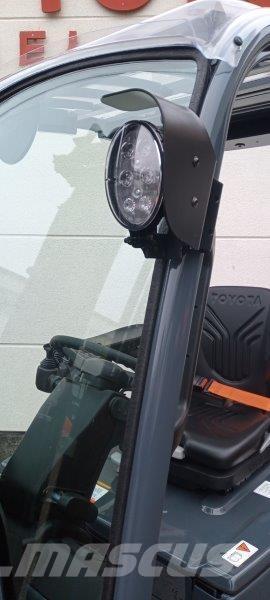 Toyota 8FBM18T Električni viljuškari