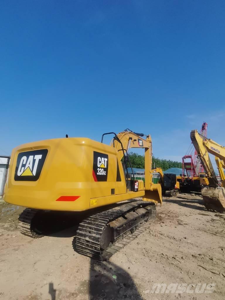 CAT 320 GC Bageri guseničari