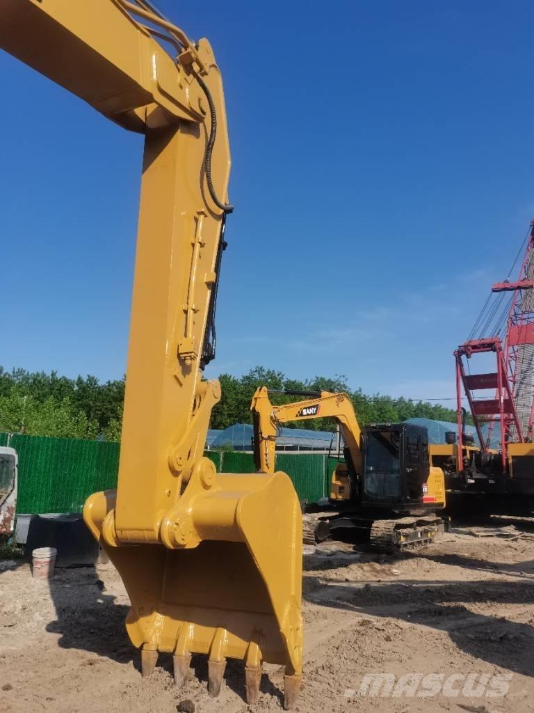 CAT 320 GC Bageri guseničari