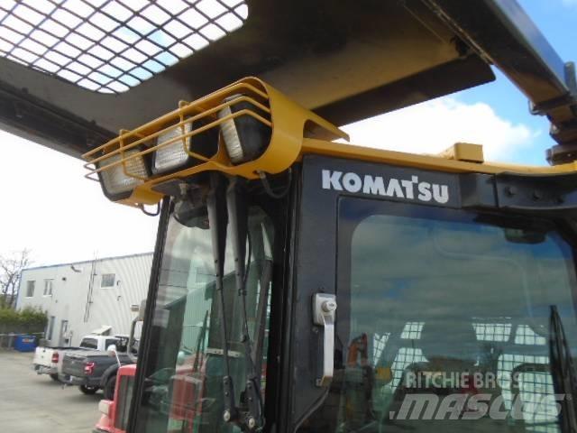 Komatsu D61PX-24 Buldožeri guseničari