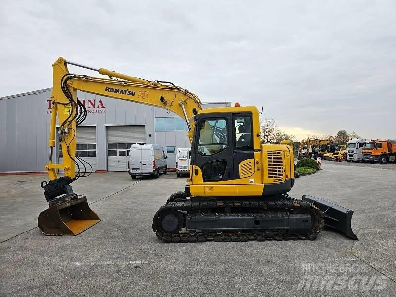 Komatsu PC 138 US-8 Midi bageri 7t – 12t