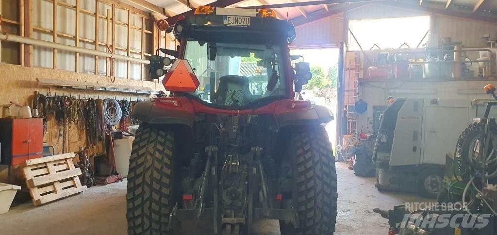Valtra G125 Active Traktori
