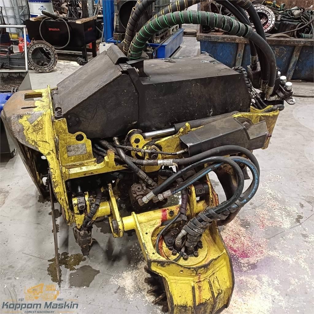 John Deere 415 Glave za kombajne