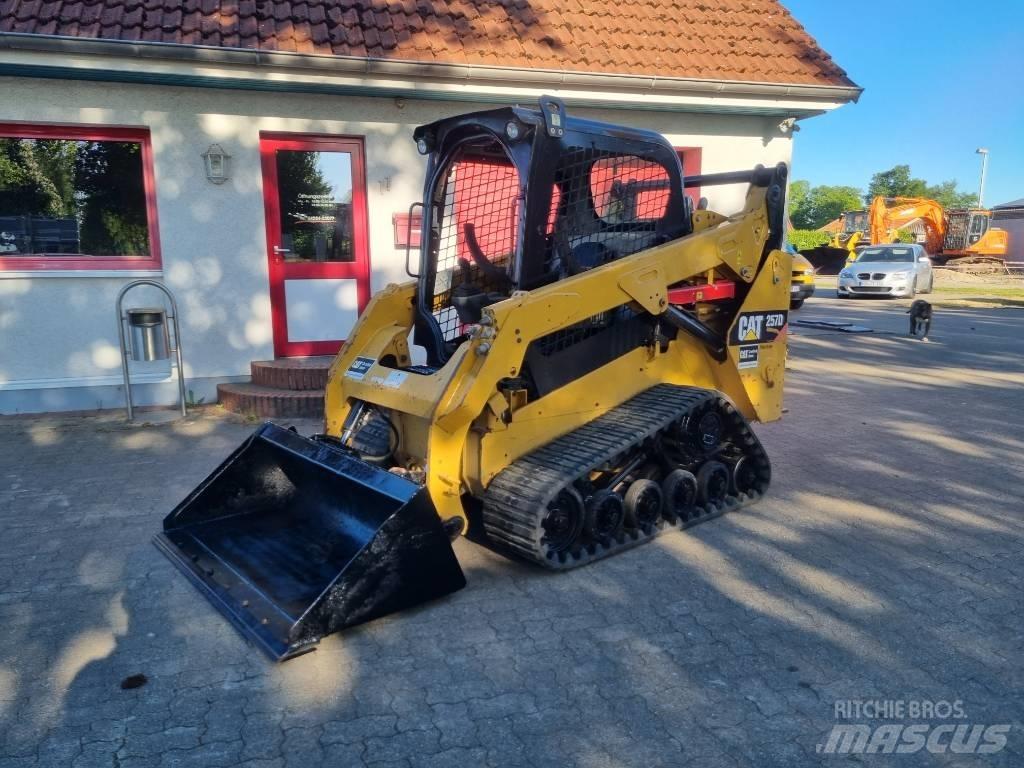 CAT 257 D Skid steer mini utovarivači