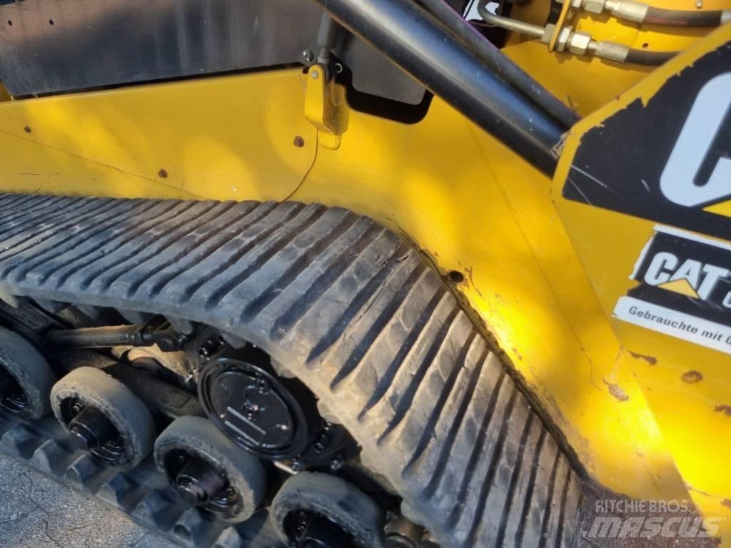 CAT 257 D Skid steer mini utovarivači