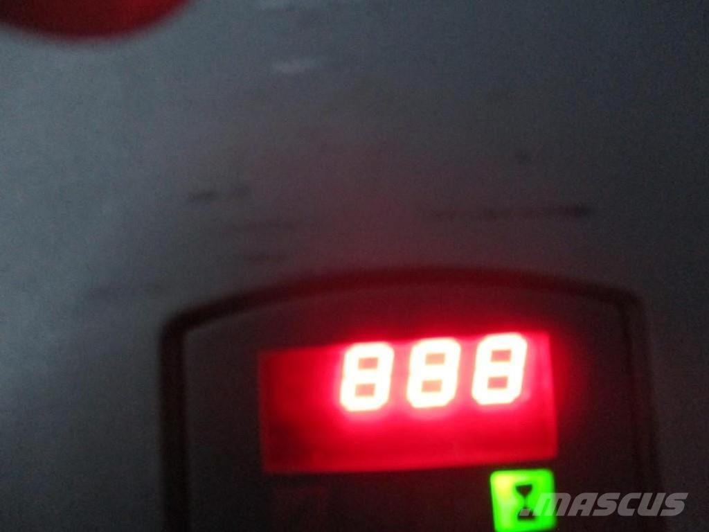 BT LWE160 Nisko podizni električni viljuškar