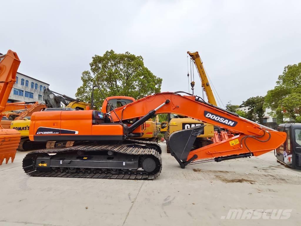 Doosan DX 225 LC-9C Bageri guseničari