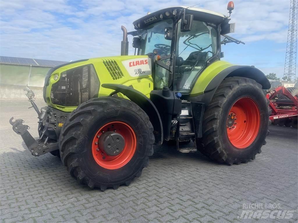 CLAAS AXION 830 Traktori