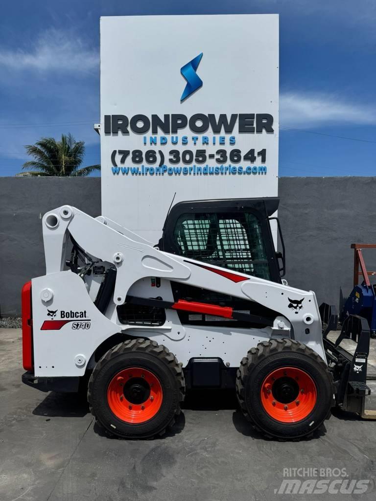 Bobcat S 740 Skid steer mini utovarivači
