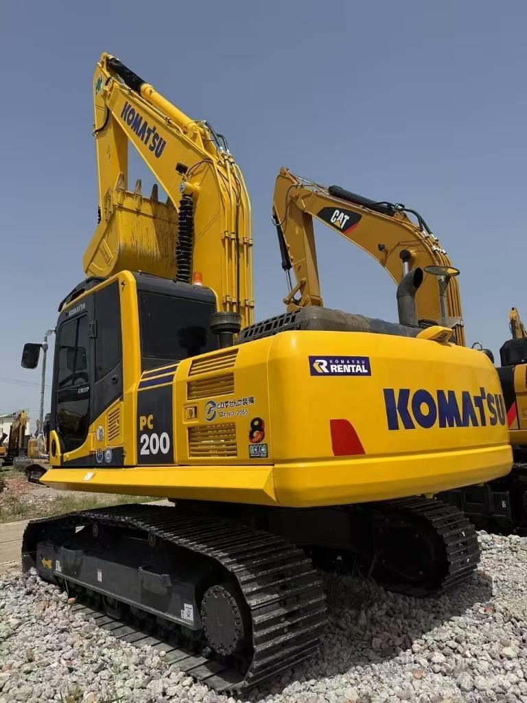 Komatsu 200-8 Bageri guseničari