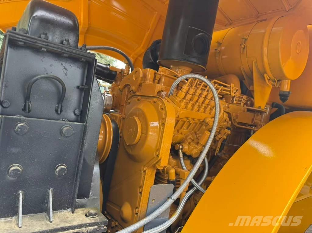 XCMG XS 223 J Valjci sa jednim bubnjem