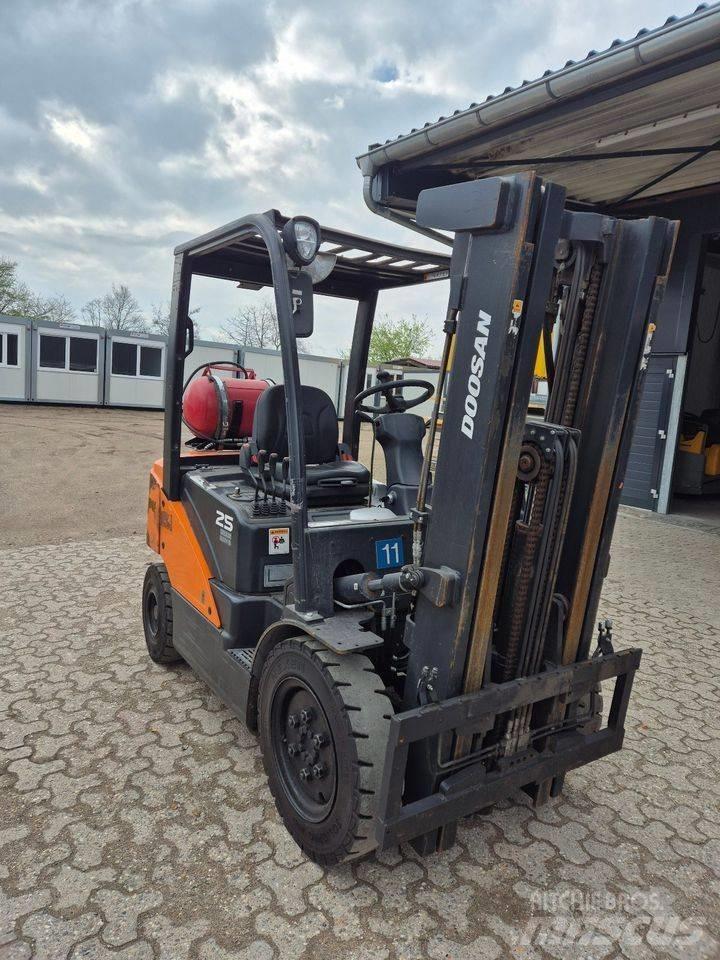 Doosan G 25 P-7 Ostalo za građevinarstvo
