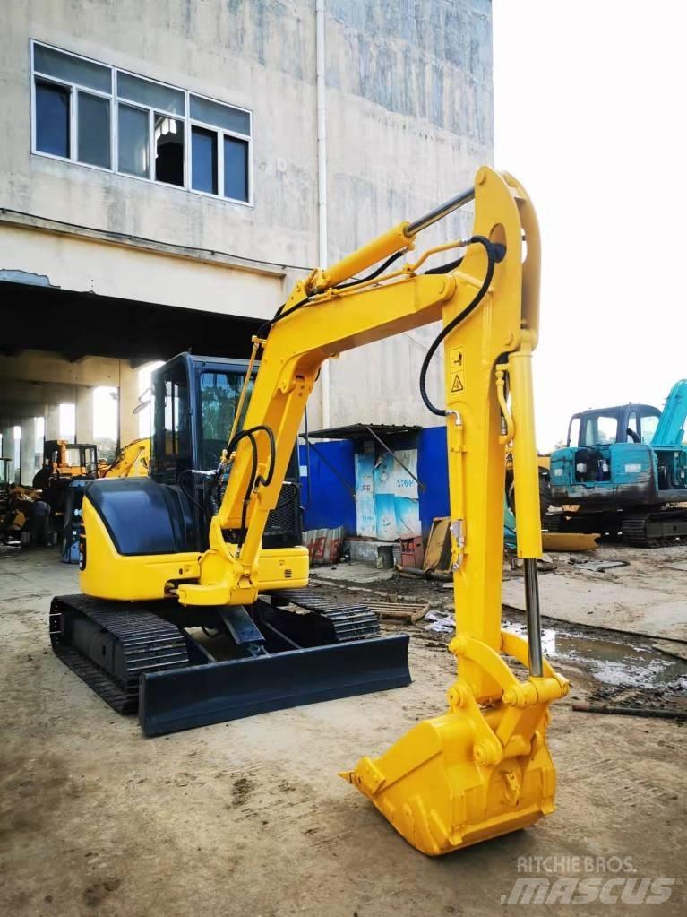 Komatsu PC 50 MR Mini bageri < 7t