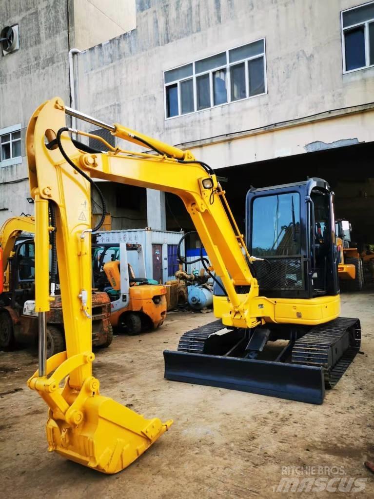 Komatsu PC 50 MR Mini bageri < 7t