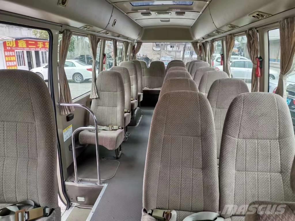 Toyota Coaster Bus Mini autobusi