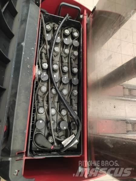 Manitou ES412 AC Samopogonski ručni viljuškari