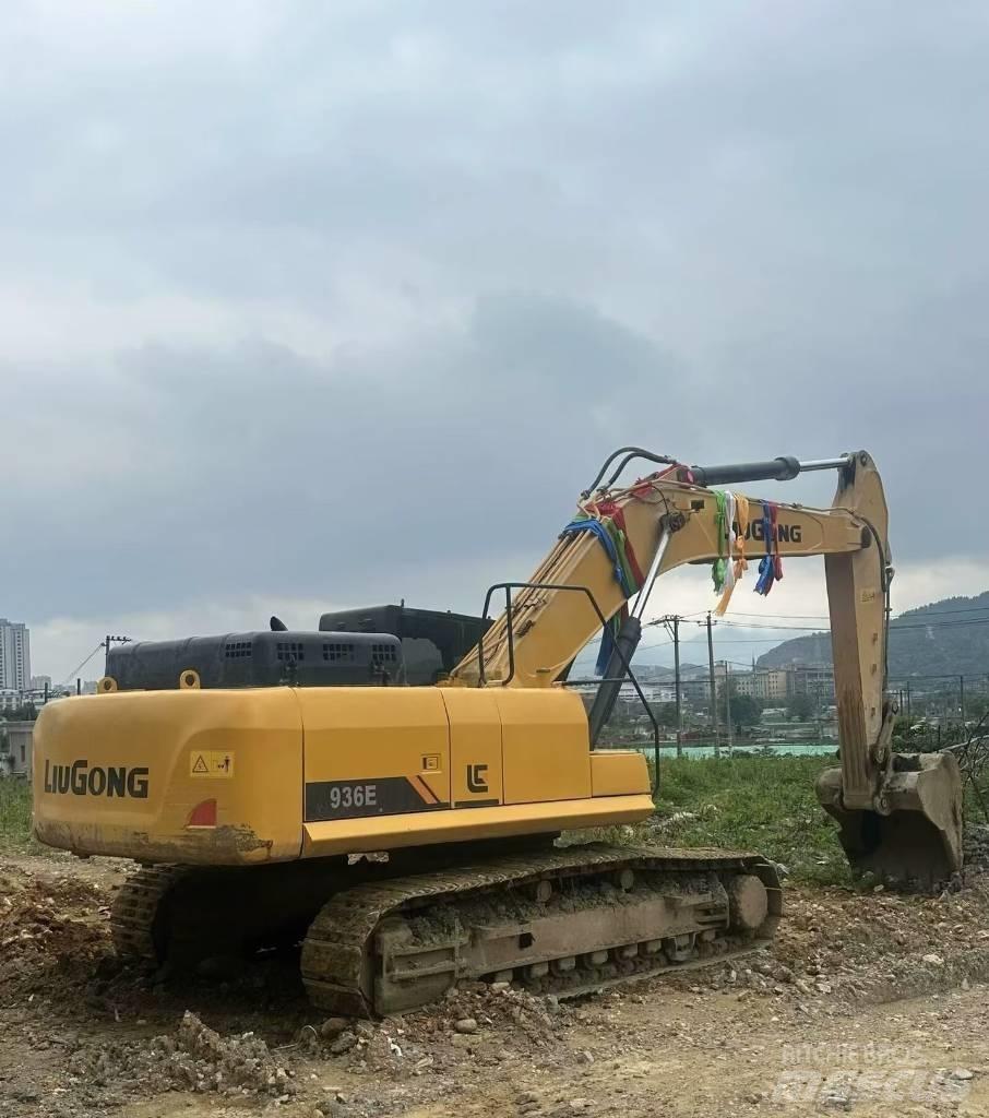 LiuGong 936E Bageri guseničari